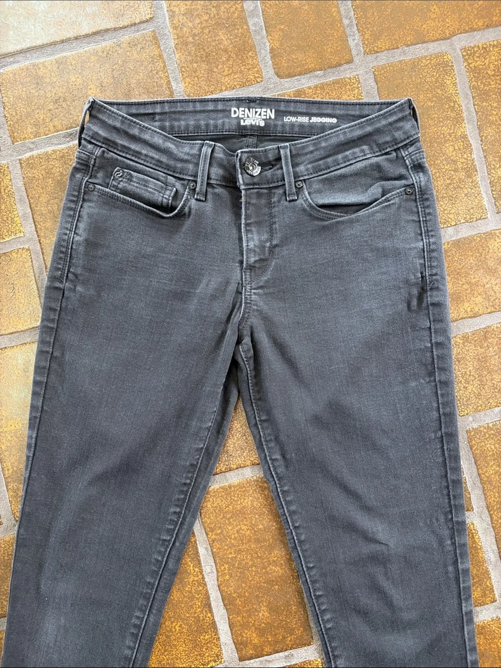 Denizen from Levi’s Black Low Rise Jegging
